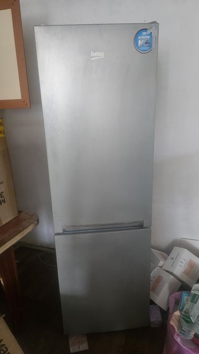 Холодильник beko