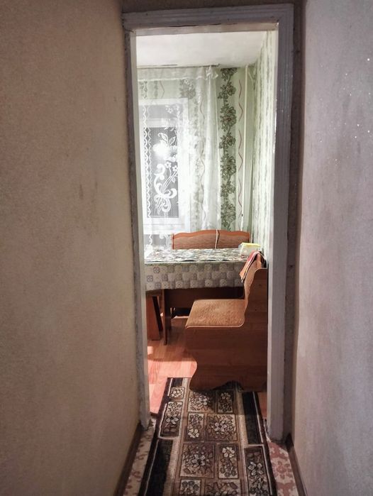 Продам квартиру раион радуги