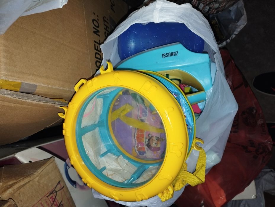 Продам игрушки для детей