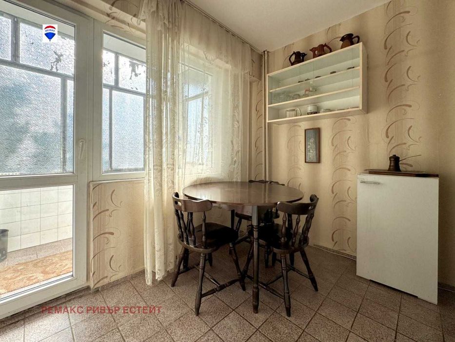 Продава се Тристаен апартамент в Русе, Здравец Изток - 80 кв.м за 1287 €/кв.м - Снимка #1