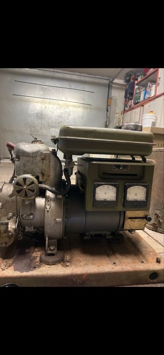 Generator sovietic 1972