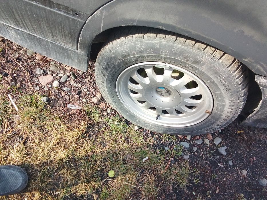 Продам или обмен бмв е36