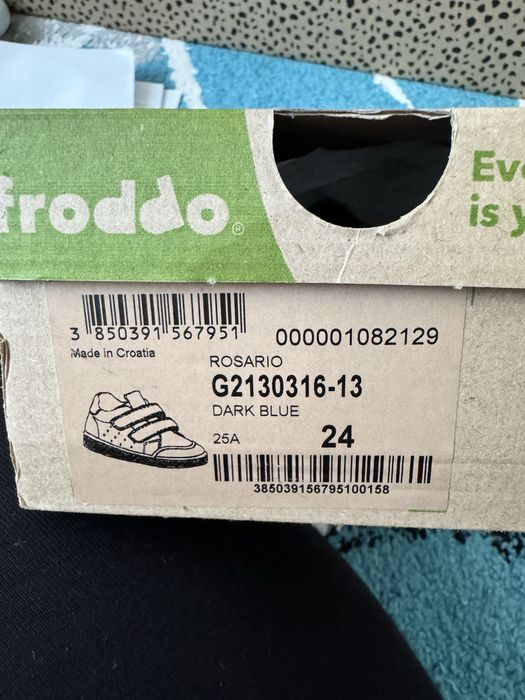 Pantofi piele froddo nr 24 baieti