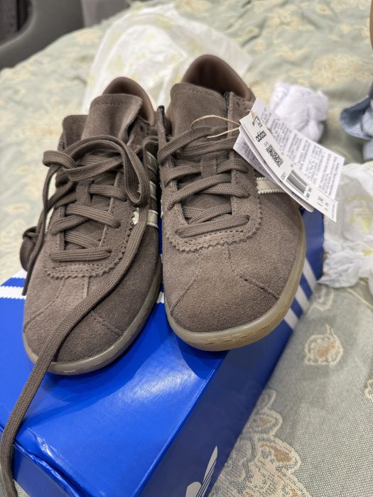 Кросовки adidas Stadt