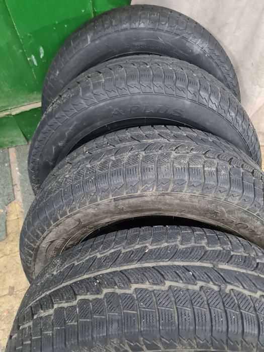 Продам зимние шины.
