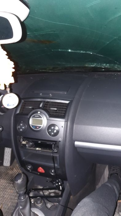 Vând Renault megane 2