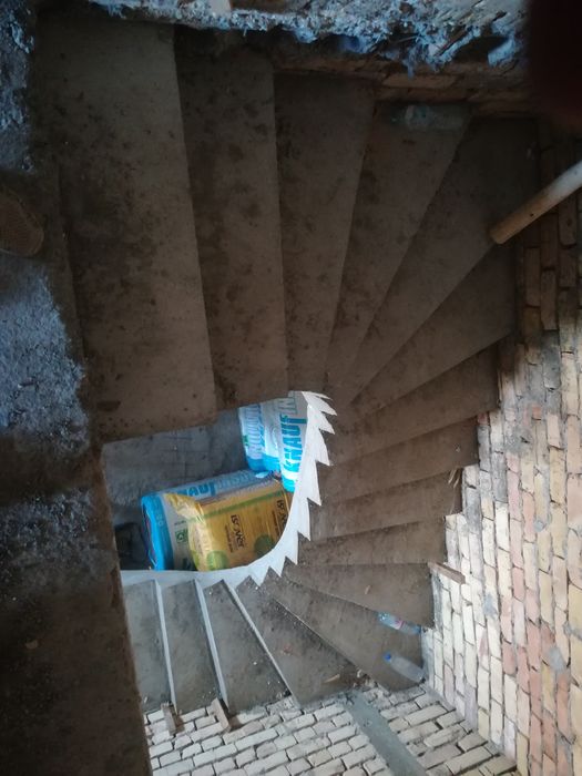 Лестница монолитная