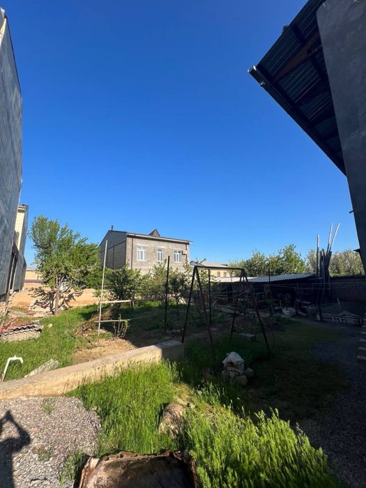 Хасанбой махалла енги участкала катори коробка 6 соту