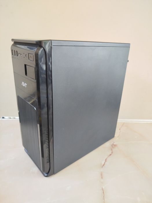 Продается Пустой для сборки ПК подойдут любые АТХ и мини ATX платы