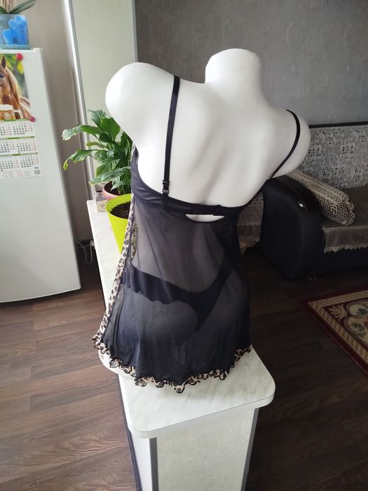 Продам купальники и плавки купальные
