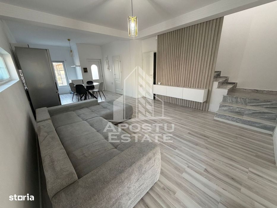 Jumatate de duplex de inchiriat, localitatea Mosnita Noua