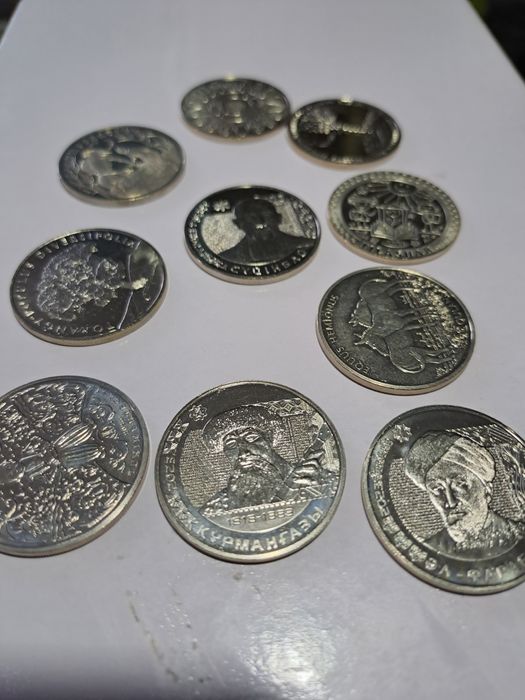 Продам коллекционные монеты Казахстан