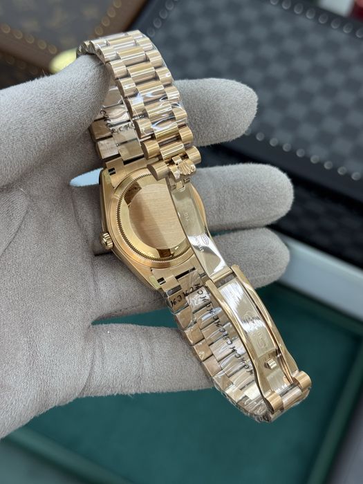 Rolex Day-Date 36mm Baguette