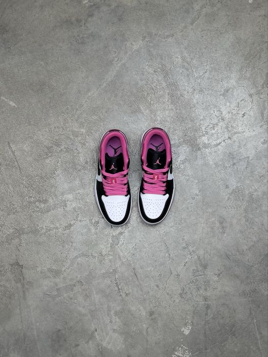 Air Jordan 1 SE Low Fuchsia