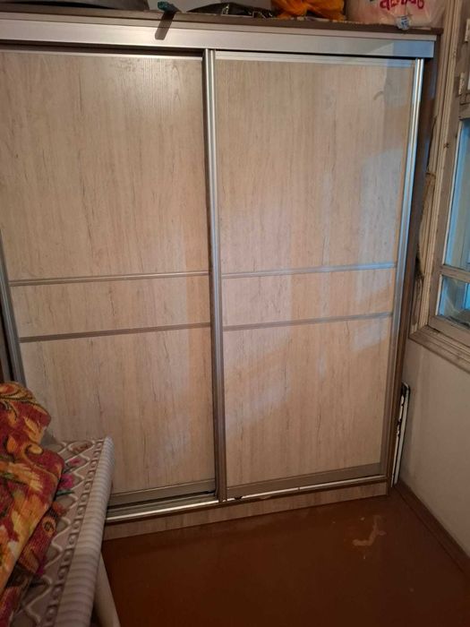 Продам шкаф-купе