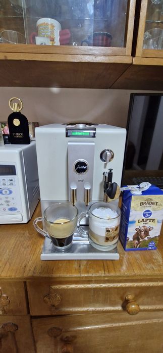 Espressor automat cafea Jura ena 3 cappuccino
