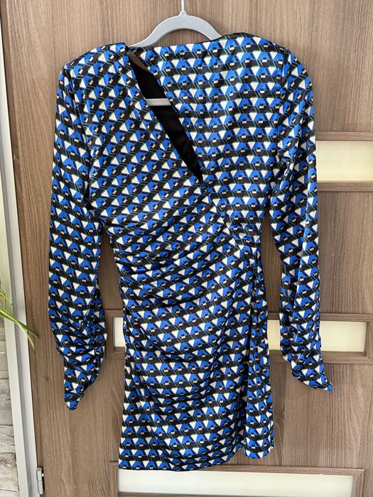 Zara рокля дълъг ръкав