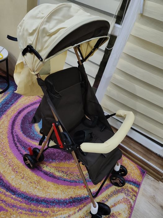 Чисто Нова Ултра Лека Сгъваема Лятна Количка
За Деца 1-3г. 
49€