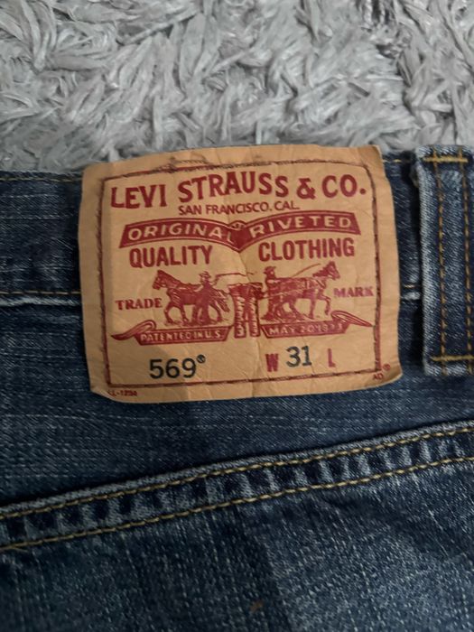 Levis jorts (дънкови къси панталони)
