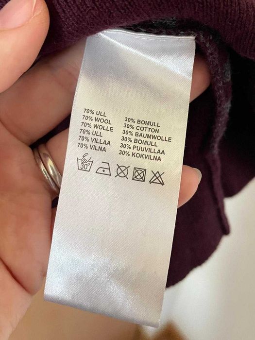 Pulover visiniu Batistini, din 70% lana si 30% bumbac, marimea L