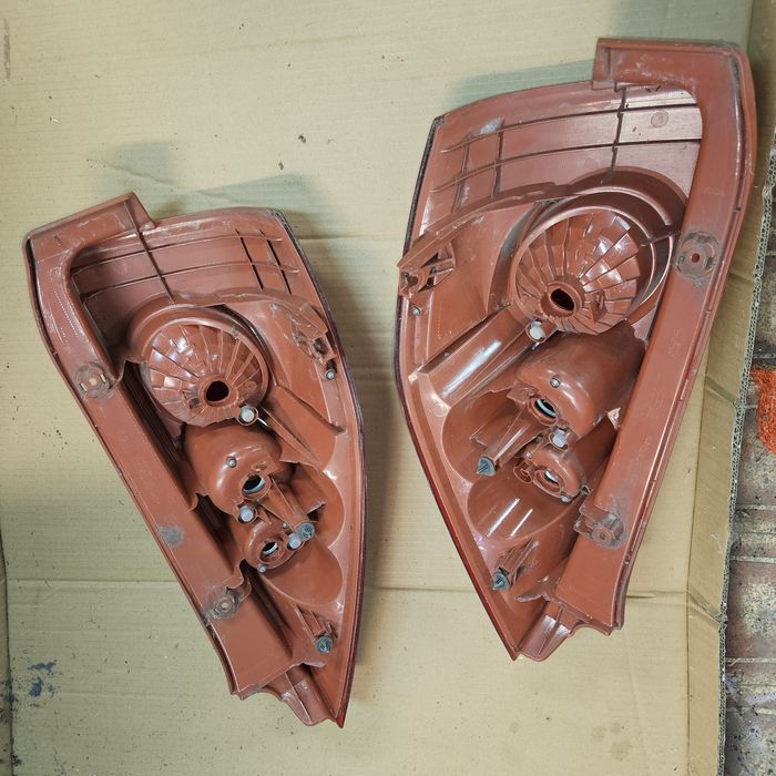 Стопове за Мазда 5