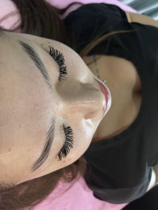 Наращивание ресниц