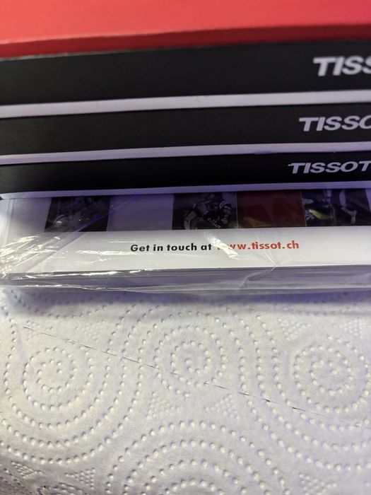 Продам часы тиссот оригенал