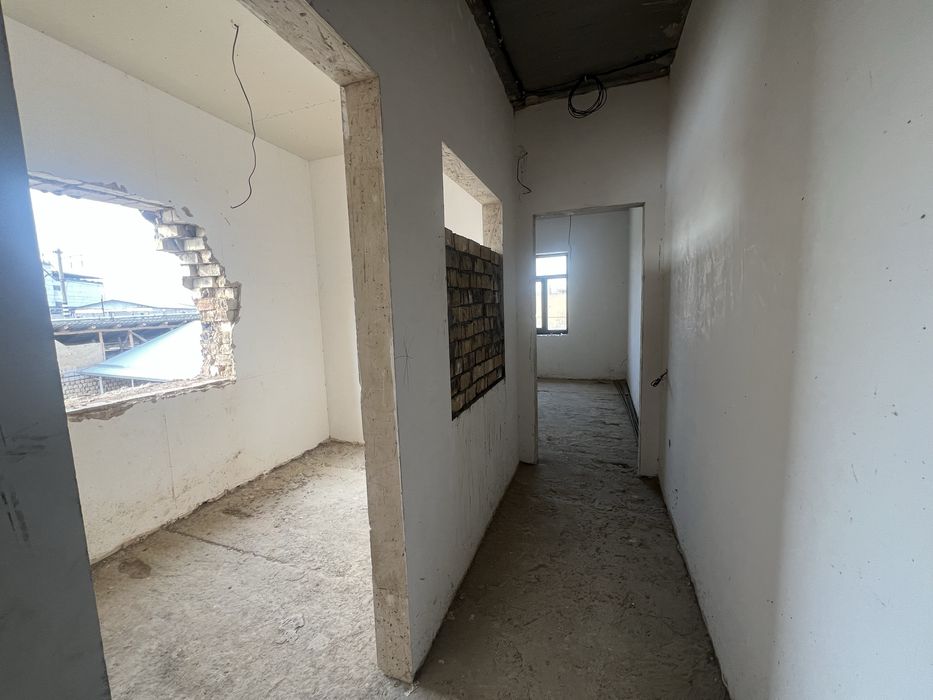 Назарбекда арзон котеж 1,5 сотих 5 та хона, мансарда