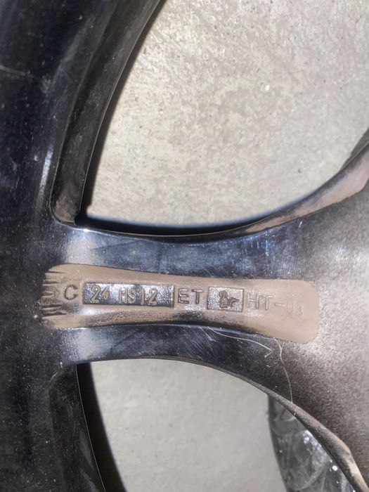 Джанти Момо оригинални ( 16 цола )