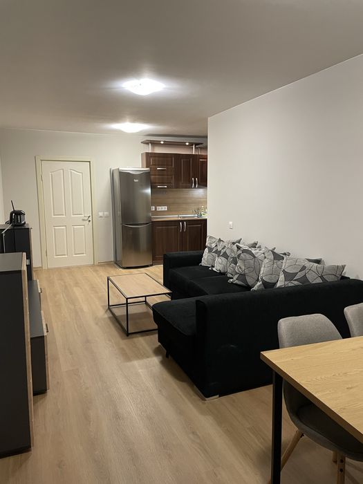 Дава се под наем Двустаен апартамент в София, Карпузица - 63 кв.м за 714 € - Снимка #2