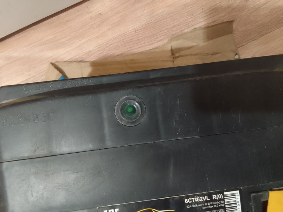 Продам аккумулятор.