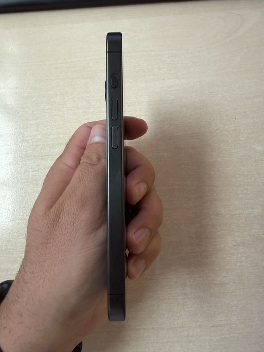 Iphone 15 pro negru pentru piese