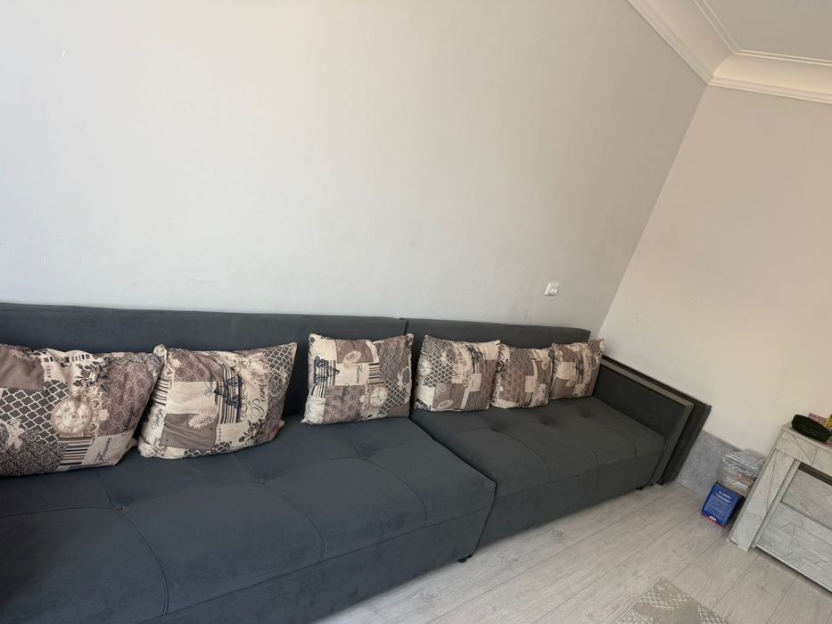 4-х метрлік диван- тахта.