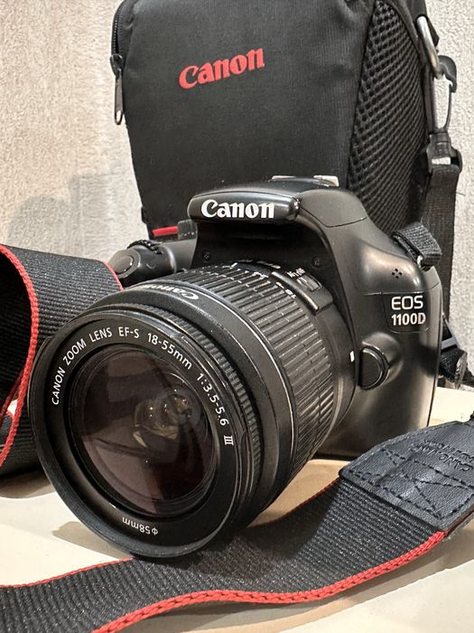 Фотоаппарат Canon 1100 D