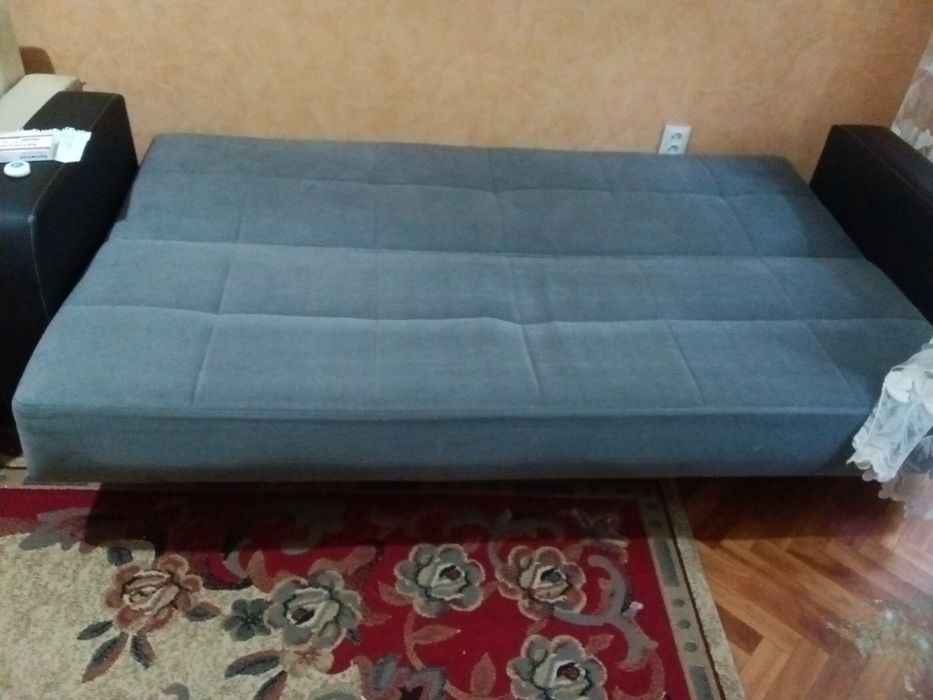 Диван. Продам диван