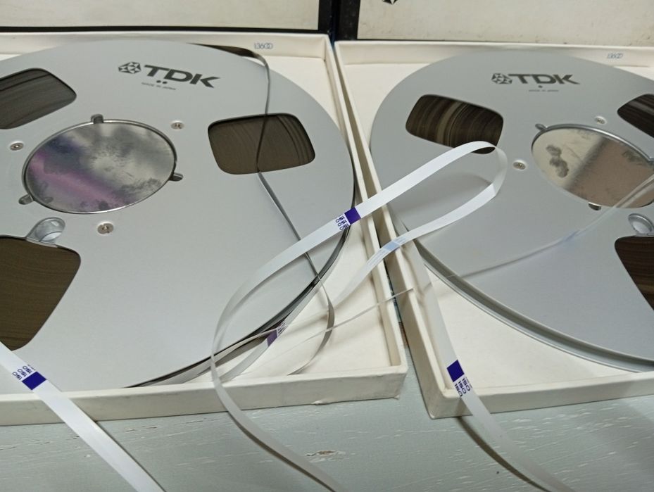 TDK 26 cm Audua  cu banda professional 2 role metal  magnetofon