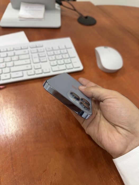 iPhone 13 pro состоянияси идеалный