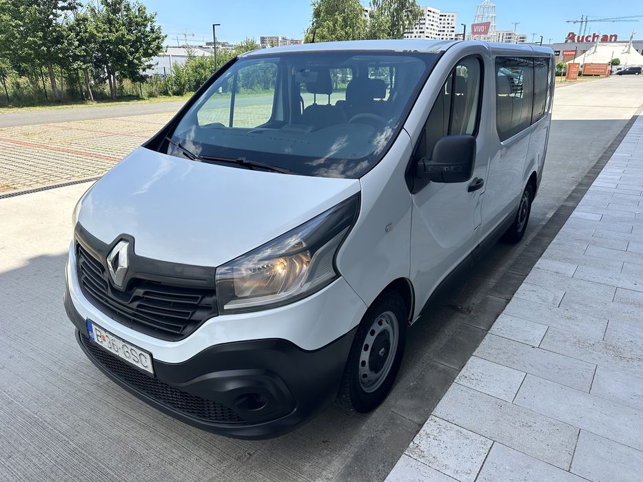 RENAULT Trafic 2017 — imagine 3