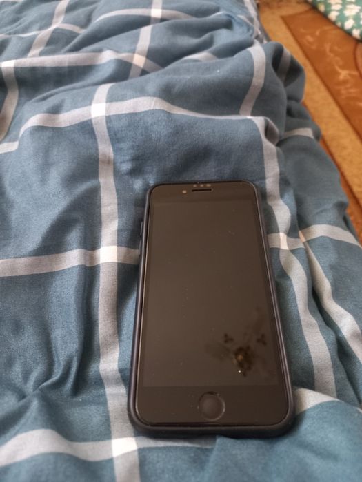 IPhone SE 2020 писать в чат