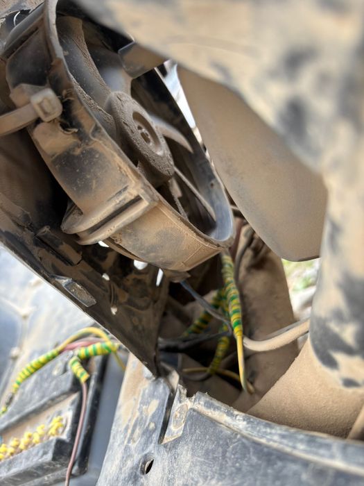 vand scutere:125,50cm3