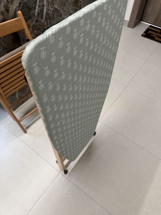 Vand masa calcat lemn masiv