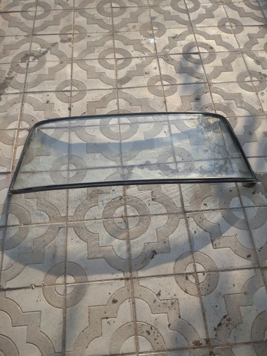 Заднее стекло на ВАЗ