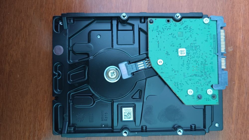 Продается жёсткий диск