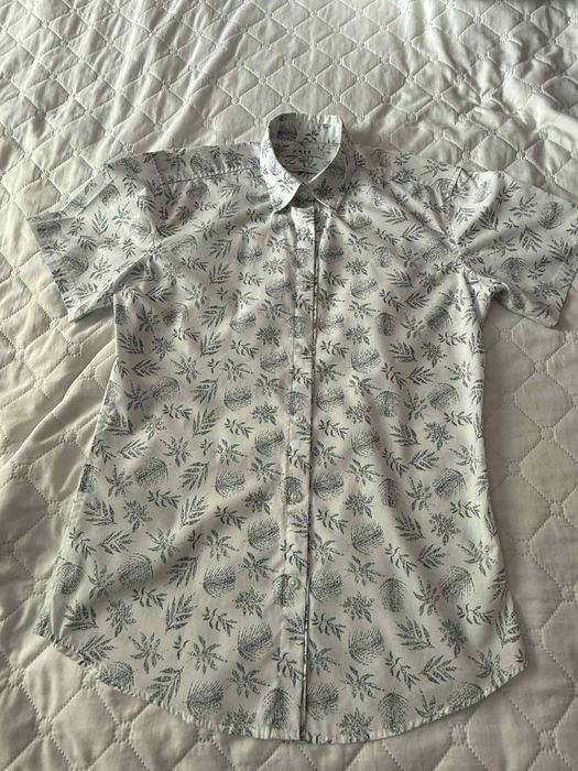 Мъжка риза с флорален принт – къс ръкав