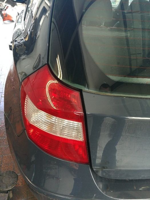 Stop BMW Seria 1 E87 lampa tripla spate BMW E87 seria 1 dezmembrez E87