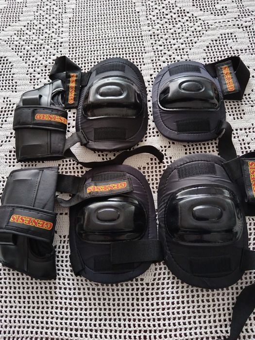 Подлакътници и наколенки