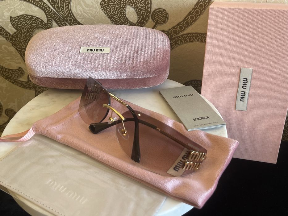 Ochelari de soare Miu Miu