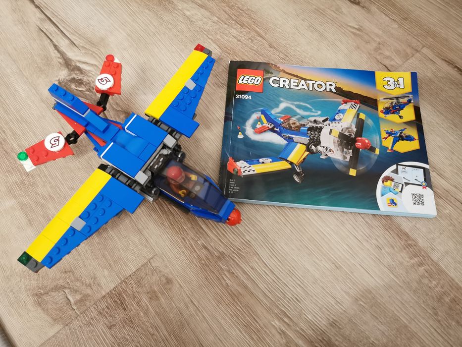 Lego avion 31094