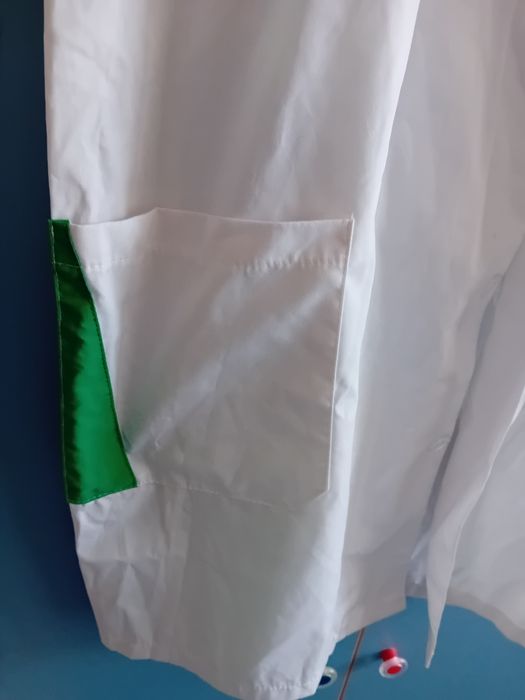 Бяла нова манта, размер Л
