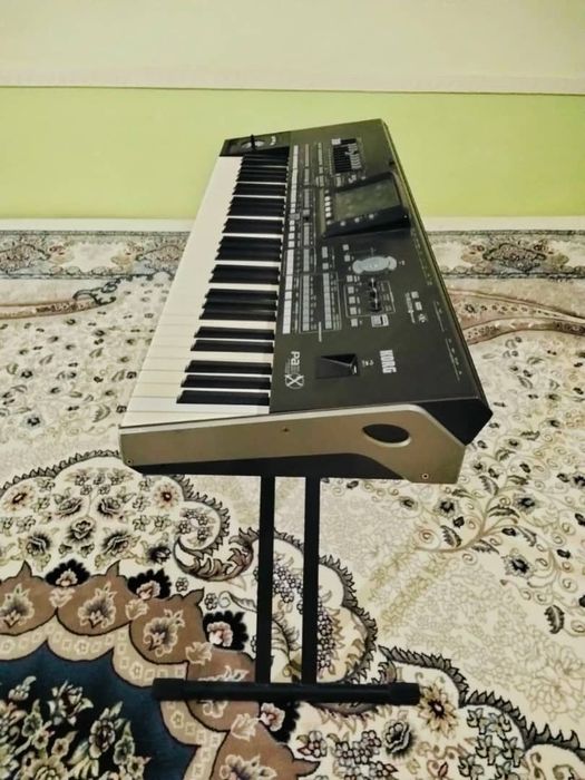 Корк РА3 сотилади